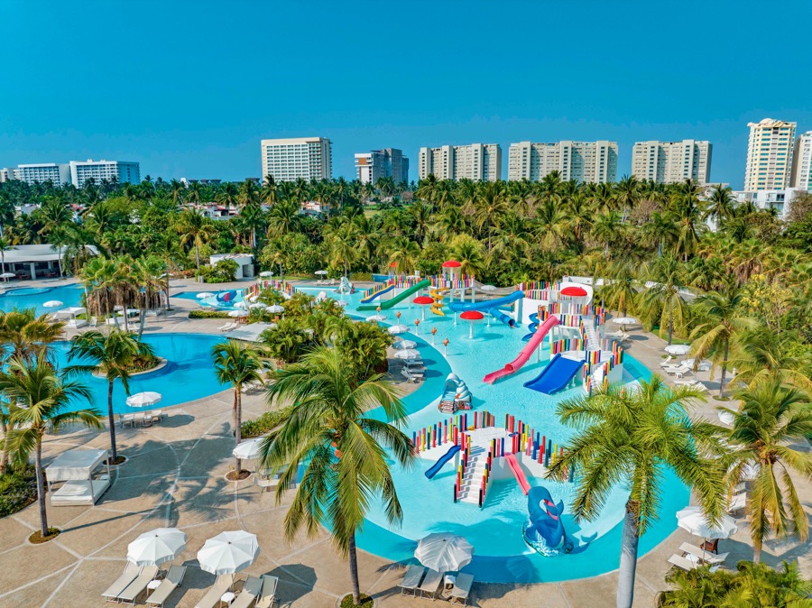Vida Vacations resort in Acapulco